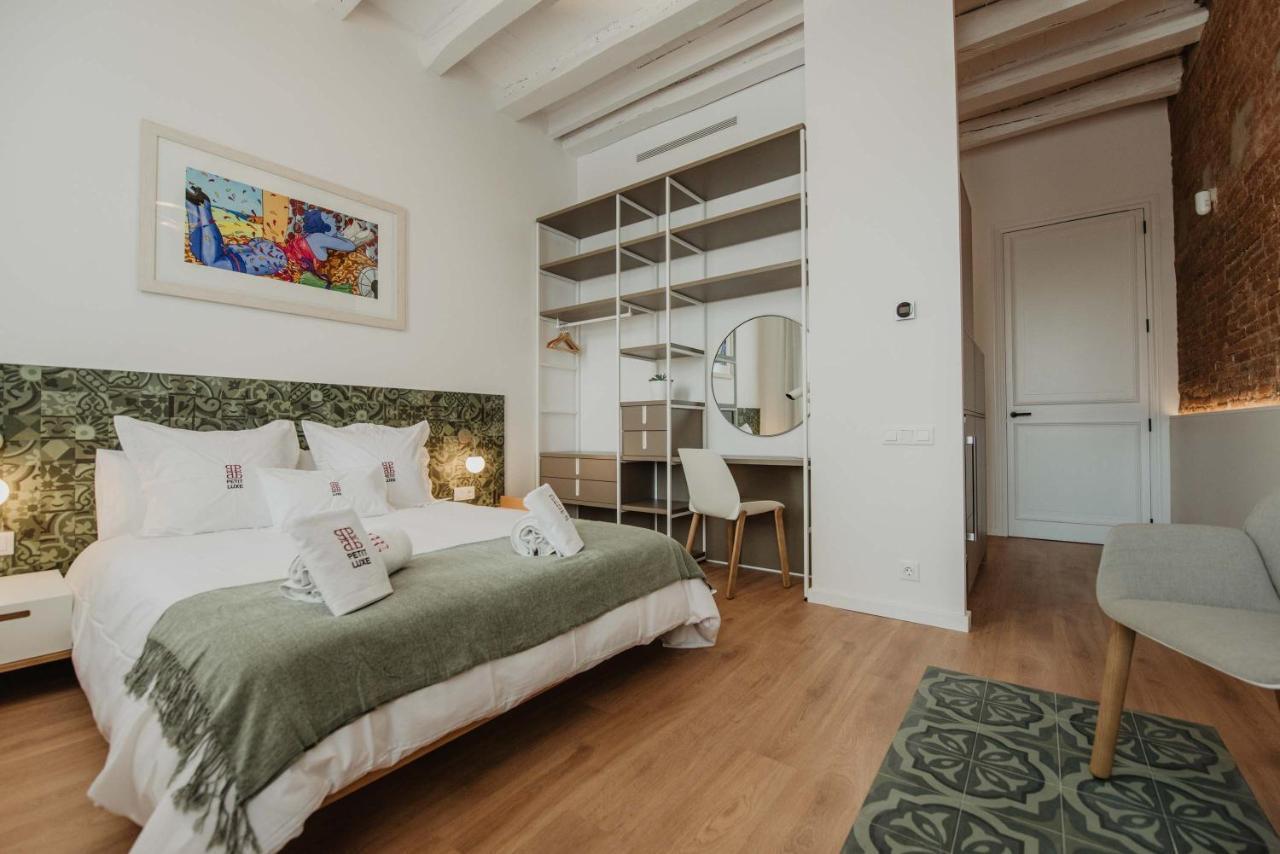 Petit Luxe Volta Bed and Breakfast Τεράσα Εξωτερικό φωτογραφία